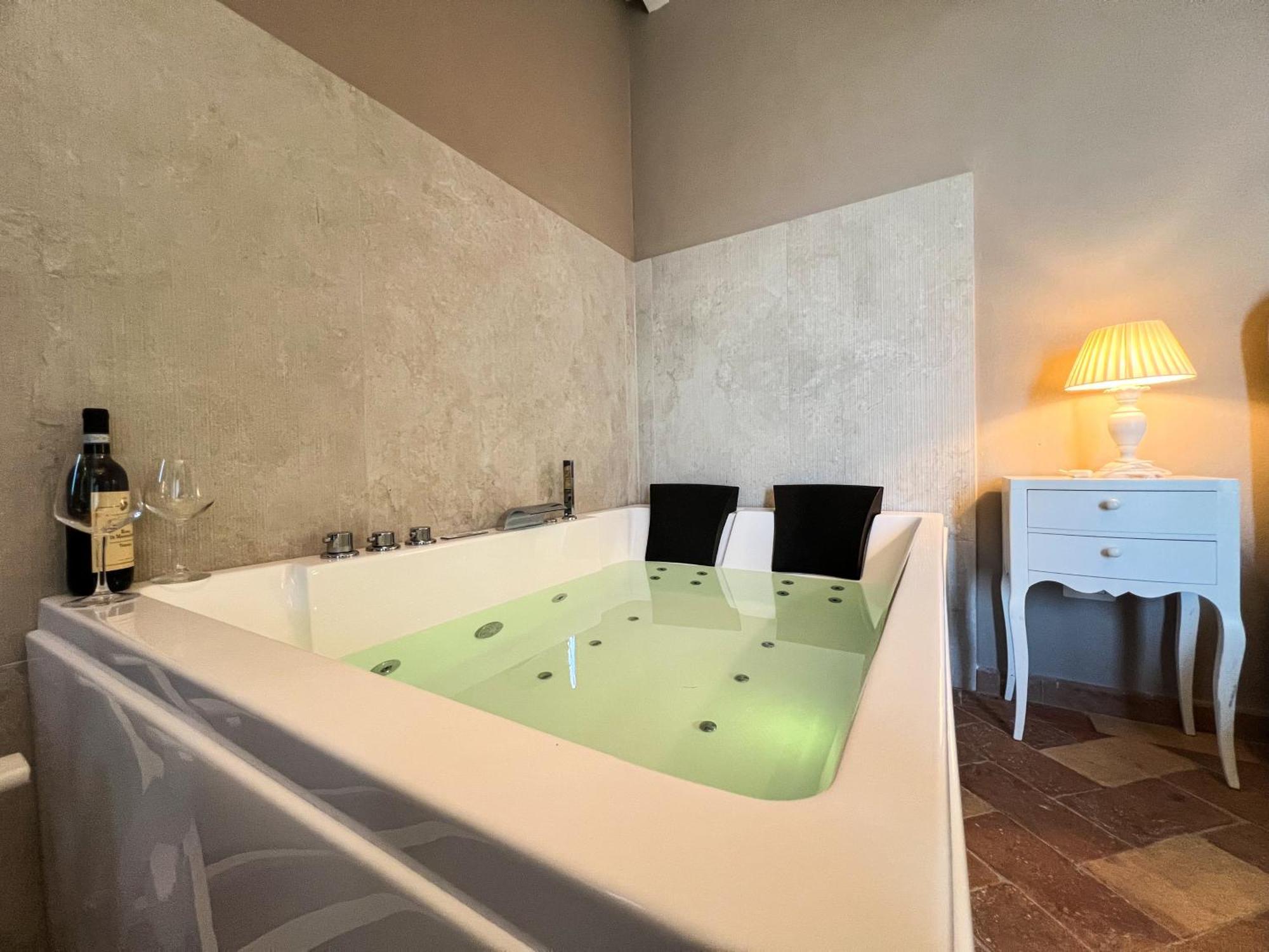 Antica Quercia Villa & Spa キアンチャーノ・テルメ エクステリア 写真